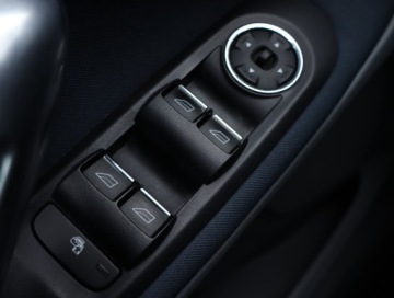 Ford S-Max I Van 2.0 TDCi 140KM 2010 Ford S-Max 2.0 TDCi, Klima, Klimatronic, Tempomat, zdjęcie 13