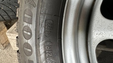 CADDY GOLF V PASSAT KOLA Z PNEUMATIKA ZIMNÍMI 205/55R16 6JX16 ET50