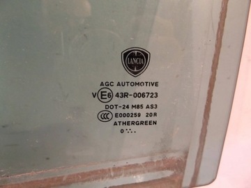 DELTA III SKLO (OKNO) LEVÝ ZADNÍ