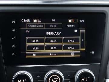 Renault Kadjar Crossover TCe 140 FAP  140KM 2018 Renault Kadjar 1.3 TCe, Salon Polska, zdjęcie 15