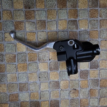 Harley Davidson Sportster 1200, верхний главный тормозной цилиндр.