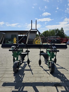 PIELNIKO-OBSYPNIK 2 RZĘDOWY DO ZIEMNIAKÓW (2 SEKCJE) OPIELACZ PIELNIK