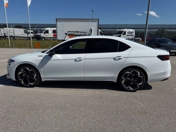 Skoda Superb IV Liftback 2.0 TSI 204KM 2025 SKODA Superb Sportline 2.0 TSI DSG Sedan 204KM 2025, zdjęcie 5
