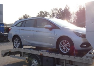 Opel Astra K Sportstourer Facelifting 1.5 Diesel 122KM 2021 Opel Astra Okazja 1.5 Diesel 122KM, zdjęcie 5