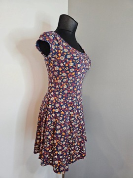 New Look sukienka jerseyowa granatowa kwiaty 44
