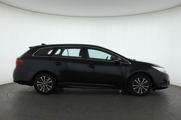 Toyota Avensis III Wagon Facelifting 2015 1.8 Valvematic 147KM 2018 Toyota Avensis 1.8 Valvematic, Salon Polska, zdjęcie 5