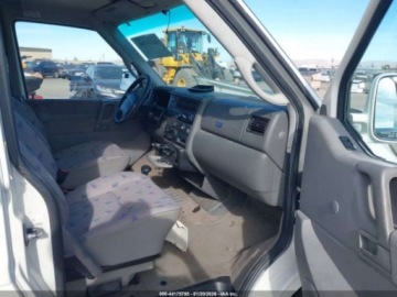 Volkswagen 1999 Volkswagen Inny EuroVan Mv 1999 2.8 Benzyna 614KM, zdjęcie 9