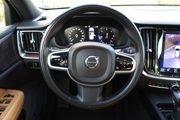 Volvo V40 II 2019 Volvo V60 Cross Country salonPL AWD Panorama Kamera Klima 4stref. ACC, zdjęcie 10