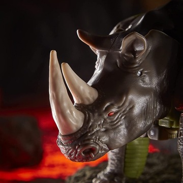 Фигурка Трансформеры Rhinox WFC-K27 Королевство