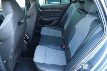 Skoda Octavia IV Liftback 1.5 TSI EVO 150KM 2024 Skoda Octavia SalonPL 1.5 m-HEV 150KM Sportline DSG Panorama Matrix Kamera, zdjęcie 30