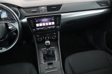 Skoda Superb III Kombi Facelifting 1.5 TSI 150KM 2021 Skoda Superb 1.5 TSI, Salon Polska, VAT 23%, zdjęcie 7
