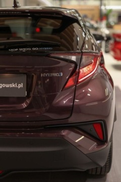 Toyota C-HR I Crossover Facelifting 1.8 Hybrid 122KM 2023 Toyota C-HR 1.8 Hybrid Style 1.8 Hybryda 122KM, zdjęcie 25