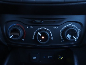 Fiat Tipo II Sedan 1.4 95KM 2019 Fiat Tipo 1.4 16V, Salon Polska, Serwis ASO, GAZ, zdjęcie 17