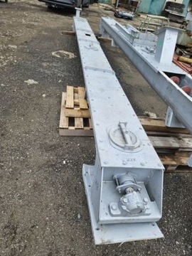 Шнековый питатель для опилок и щепы / 28, 29 /