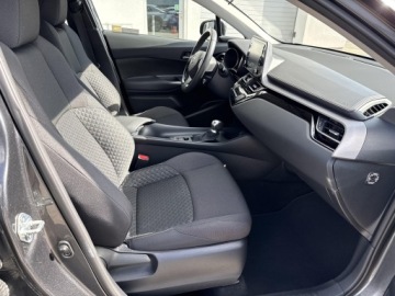 Toyota C-HR I Crossover Facelifting 1.8 Hybrid 122KM 2023 Toyota C-HR 1.8 Hybrid GPF Comfort 1.8 Hybrid GPF, zdjęcie 6