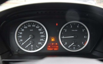 BMW Seria 5 E39 Touring 525 i 192KM 2004 BMW Seria 5 2.5 R6 Automat Skora Panorama Klimatronik Xenon PDC Sprowadzony, zdjęcie 15