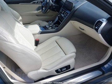 BMW 2022 BMW M8 50I XDrive 2022 4.4l 4.4 Benzyna 523KM, zdjęcie 9