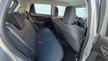 Suzuki Swift VI Hatchback Facelifting 1.2 DualJet SHVS 83KM 2021 Suzuki Swift 1,2 Hybrid Salon Polska Bezwypadkowy Faktura Vat 23 1.2 84KM, zdjęcie 14