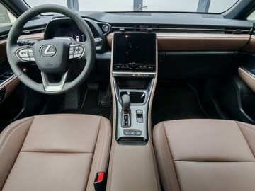 Lexus LBX 1.5 Hybrid 136KM 2025 Od ręki - Elegant 1.5 Hybrid 136KM | Podgrzewane fotele!, zdjęcie 4