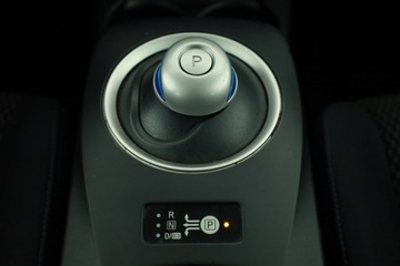 Nissan Leaf I Hatchback 5d Facelifting Elektryczny 109KM 2017 Nissan Leaf 30 kWh, SoH 76%, Salon Polska, zdjęcie 15