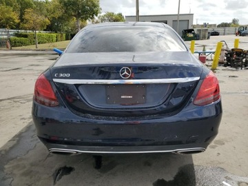 Mercedes 2021 Mercedes-Benz Klasa C 300 2021 2.0l 2.0 Benzyna 255KM, zdjęcie 2