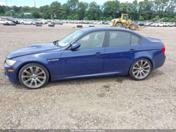 BMW Seria 3 E90-91-92-93 2010 BMW M3 2010 4.0l 4.0 Benzyna 414KM, zdjęcie 2