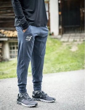 COMPRESSPORT SEAMLESS PANTS Брюки для бега XL