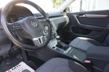Volkswagen Passat B7 Limousine 2.0 TDI CR DPF BlueMotion 140KM 2011 Volkswagen Passat Sedan 2.0 TDi 140KM, zadbany,, zdjęcie 11