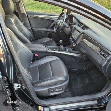 Toyota Avensis III Wagon Facelifting 2015 2.0 D-4D 143KM 2016 Toyota Avensis Kamera CofaniaNawigacjaAluminiowe FelgiSkorzana TapicerkaGw, zdjęcie 29
