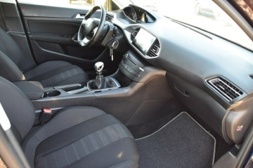 Peugeot 308 II SW 1.6 BlueHDi 120KM 2015 Peugeot 308 1,6Hdi 120Km Led Navi Kamera Panorama, zdjęcie 10