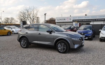 Nissan Qashqai III Crossover 1.3 DIG-T MHEV 158KM 2022 Nissan Qashqai Automat Benzyna Kamera 360 Nawigacja 1.3 Benzyna 158KM, zdjęcie 4