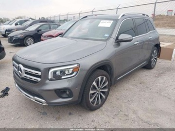 Mercedes GLB 2023 Mercedes-Benz GLB 250 2023 2.0l 2.0 Benzyna 221KM, zdjęcie 1