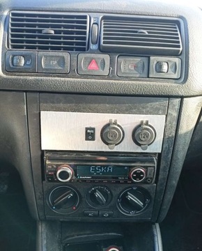 Volkswagen Golf IV Hatchback 1.6 16V 105KM 2002 Volkswagen Golf Volkswagen Golf 1.6 Benzyna 105KM, zdjęcie 8