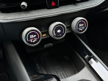 Skoda Superb III Kombi Facelifting 1.5 TSI 150KM 2024 Skoda Superb 1.5TSI 150KM Selection DSG l LED Matr, zdjęcie 21