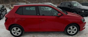 Skoda Fabia III Hatchback 1.2 TSI 90KM 2015 Skoda Fabia Skoda Fabia 1.2 TSI Cool Edition Red amp Grey 1.2 Benzyna, zdjęcie 33