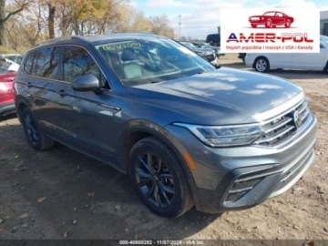 Volkswagen Tiguan II 2022 Volkswagen Tiguan 2022r., 2.0L 2.0 Benzyna 184KM
