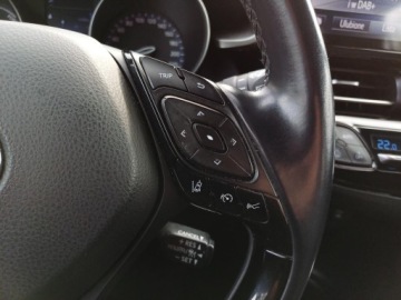 Toyota C-HR I Crossover 1.8 Hybrid 122KM 2018 Toyota C-HR 1.8 Hybrid Premium 1.8 Hybrid Premium, zdjęcie 16