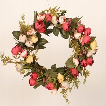 Sztuczny wieniec z róż Wieniec na drzwi z kwiatami