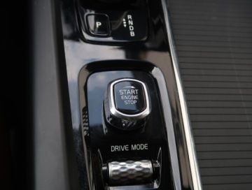 Volvo XC60 II Crossover T8 Twin Engine 407KM 2018 Volvo XC60 T8 Twin Engine, Salon Polska, zdjęcie 15