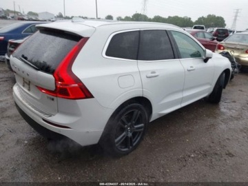 Volvo XC60 II Crossover T5 250KM 2018 Volvo XC 60 T5 momentum 2.0 Benzyna 250KM, zdjęcie 7