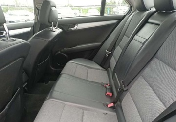 Mercedes Klasa C W204 2008 Mercedes-Benz Klasa C Mercedes-Benz Klasa C 2.1 Diesel 170KM, zdjęcie 15