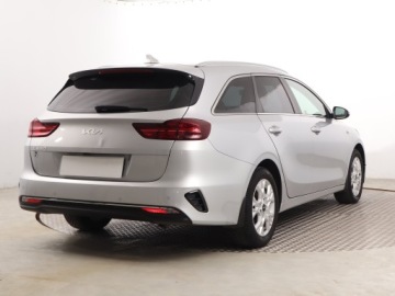 Kia Ceed III Kombi Facelifting 1.5 T-GDI 160KM 2022 Kia Ceed 1.5 T-GDI, Salon Polska, 1. Właściciel, zdjęcie 4