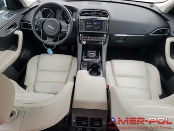 Jaguar F-Pace SUV 3.0 V6 340KM 2017 Jaguar F-Pace _Prestige_3.0 L_340 km_2017r 3.0 Benzyna 340KM, zdjęcie 6