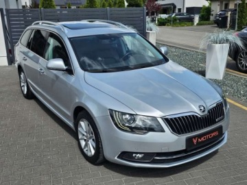 Skoda Superb II Outdoor 1.6 TDI CR DPF 105KM 2015 Skoda Superb ___Platinum___BiXenon LED Navi Kamera Panorama___Gwarancja___, zdjęcie 24