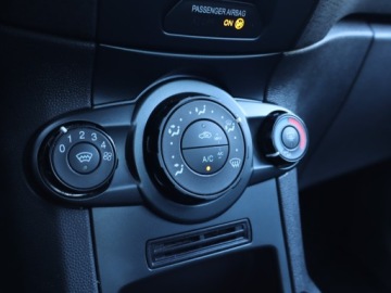 Ford Fiesta VII Hatchback 3d Facelifting 1.4 96KM 2017 Ford Fiesta 1.4, Salon Polska, Serwis ASO, Klima, zdjęcie 12