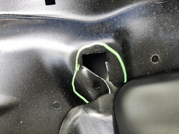 PORSCHE MACAN 14- VÍKO KUFRU KUFRU ZADNÍ SPOILER LOĎKA 041