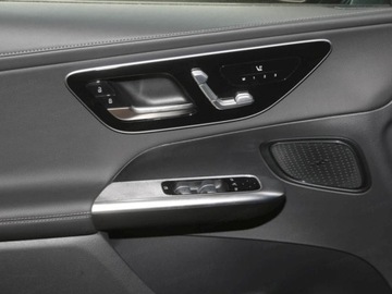 Mercedes GLC C254/X254 Coupe 2.0 220d 197KM 2025 GLC Coupe 220 d 4-Matic AMG Line 2.0 (197KM) 2025, zdjęcie 9