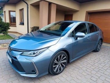 Toyota Corolla XII Sedan Facelifting 1.5 VVT-i 125KM 2023 Toyota Corolla 1.5 COMFORT Automat SALON PL Salon PL I rej 03.2023