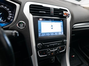 Ford Mondeo V Kombi 2.0 TDCi 150KM 2016 FORD Mondeo 2.0 TDCi Trend Combi 150KM 2016, zdjęcie 16