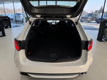 Toyota Corolla XII TS Kombi Facelifting 2.0 Hybrid Dynamic Force 196KM 2022 Toyota Corolla Comfort + Tech + Style / LED / Podg, zdjęcie 15